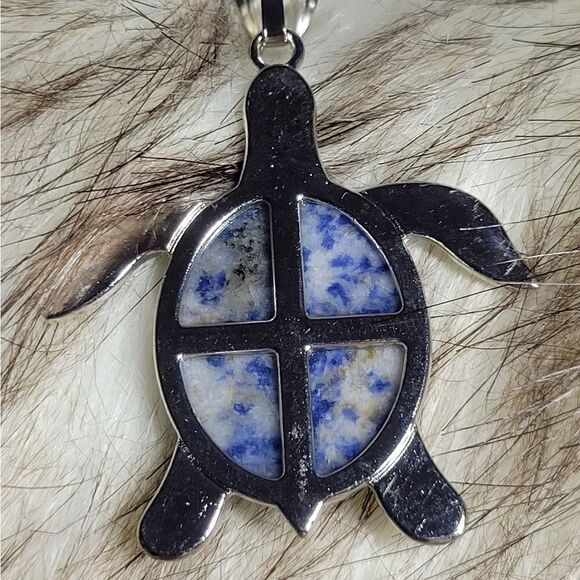 Brazil Sodalite Turtle Necklace - Picture 3 of 8